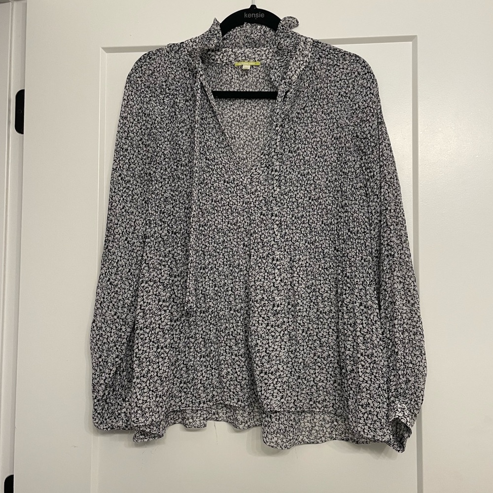 Gianni Bini blouse